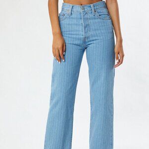 NWT Levi's Ribcage Railroad Stripe Ankle Jeans Button-fly Medium Blue